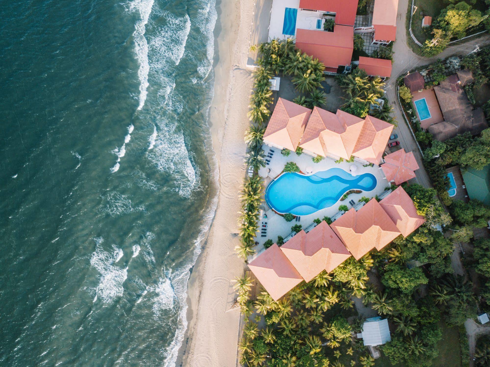 Playa Escondida Beach Club テラ エクステリア 写真